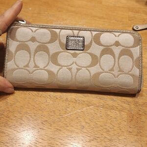 Coach Poppy Signature long zip-around wallet